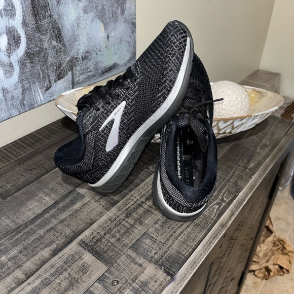 Brooks Revel 3 Running Shoe Women's Sz11 - Picture 6 of 14